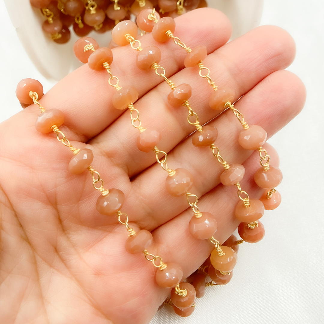 Peach Moonstone Gold Plated Wire Chain. MS59