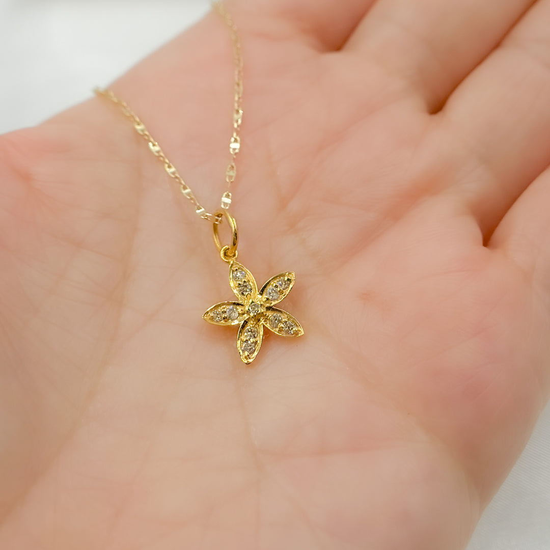 14k Solid Gold Diamond Flower Charm. GDP11